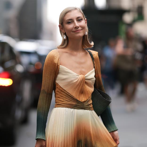 Seis colores tendencia que tienes que tener en cuenta para elegir tu próximo vestido de invitada