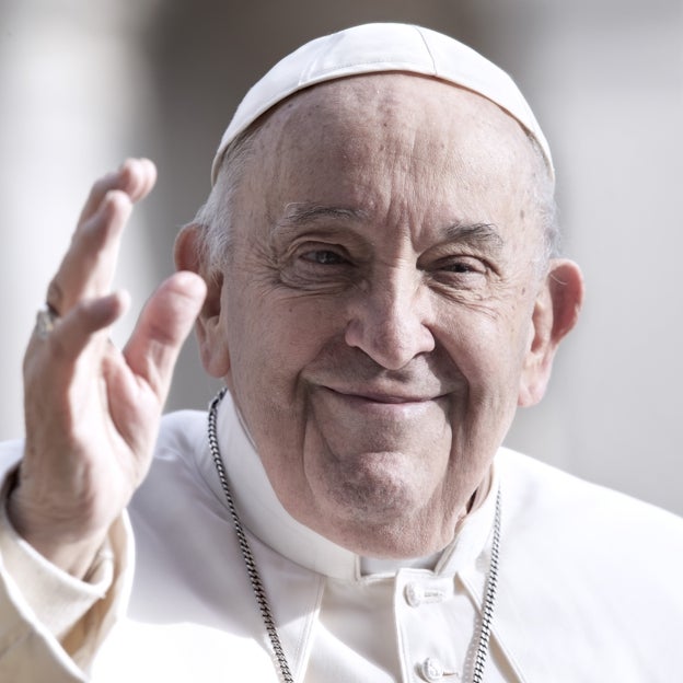 Máxima preocupación por el papa Francisco: una experta nos explica qué es la trombocitopenia que ha agravado su salud