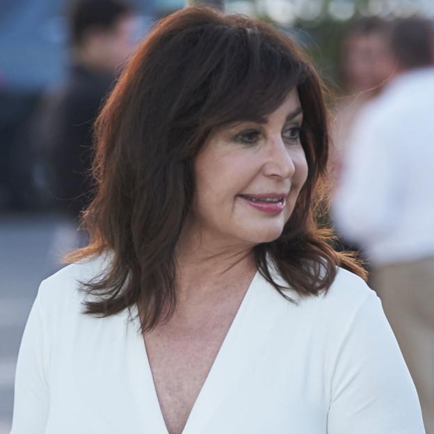 Quién es María Dolores Bermúdez de Castro, la duquesa de la lotería que inspira a Carmen Martínez-Bordiú y ha cumplido 100 años