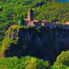  https://www.turium.es/destinos/castellfollit-de-la-roca-pueblo-norte-espectacular/