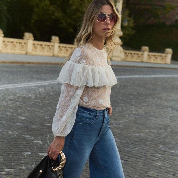 Las blusas de encaje serán el superventas de esta primavera según las amantes del boho chic