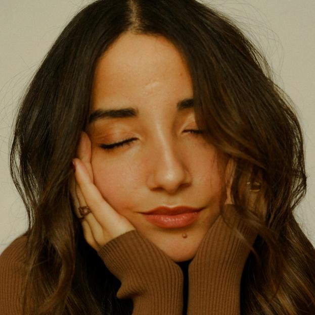 Las cinco señales que indican que le caes mal a alguien, según una psicóloga