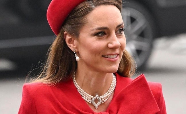 La curiosa historia del collar de perlas japonesas de Kate Middleton que ya llevó Diana de Gales antes que ella