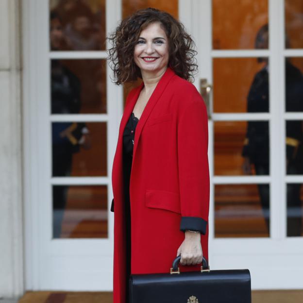 Quiénes son los padres de María Jesús Montero: así fue la infancia de la vicepresidenta en Triana