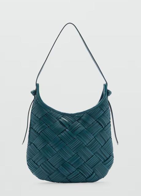 Bolso azul petróleo de Mango (109 euros)