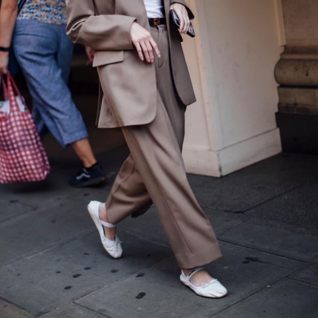 Vuelven las bailarinas flexibles y suaves de Parfois en versión primavera