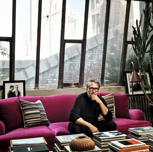 El impresionante apartamento en Nueva York del interiorista Alfredo Paredes: una casa elegante con mucha historia