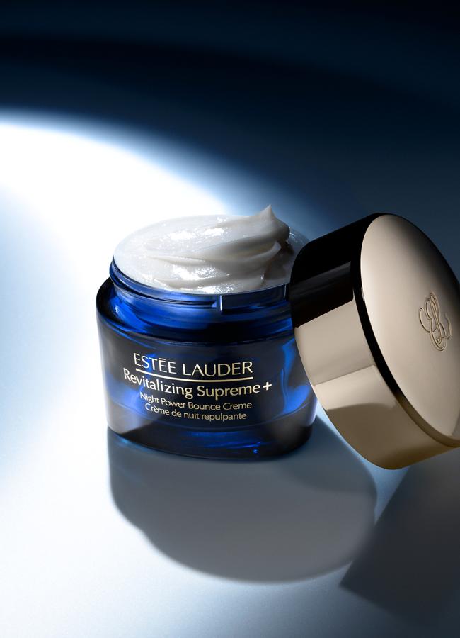 Crema de noche Revitalizing Supreme+ Night Power Bounce Creme de Estée Lauder (139 euros/ 50 ml). Foto: Cortesía de Estée Lauder.