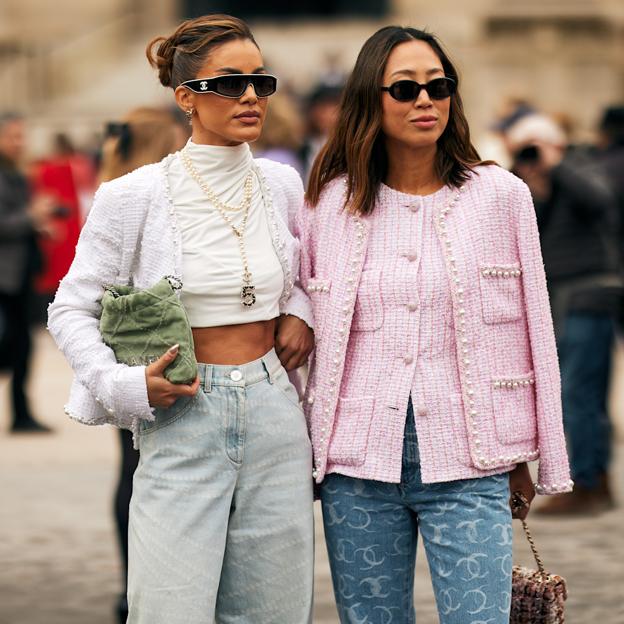 Mujeres con pantalón efecto tipazo