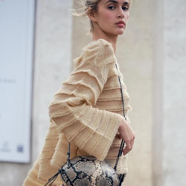 El bolso con estampado animal: el accesorio del que no podrás escapar esta primavera