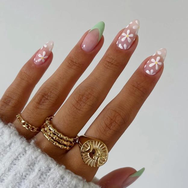 Ni rojo ni lavanda: esta primavera lucirás unas uñas en color verde menta