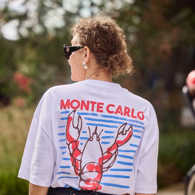 Son tendencia: las camisetas de ciudades más virales que llevarás con vaqueros y faldas