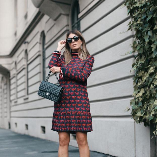 Las novedades de Zara de la semana: vestidos print, camisas blancas y vaqueros que hacen tipazo