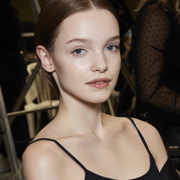 Buenos bálsamos labiales recomendados por expertos para labios hidratados