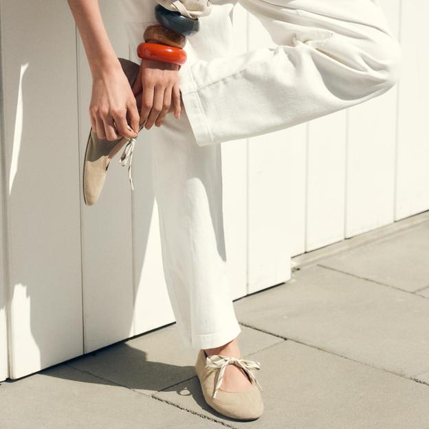 Estos son los zapatos de colores más cómodos y virales de la temporada