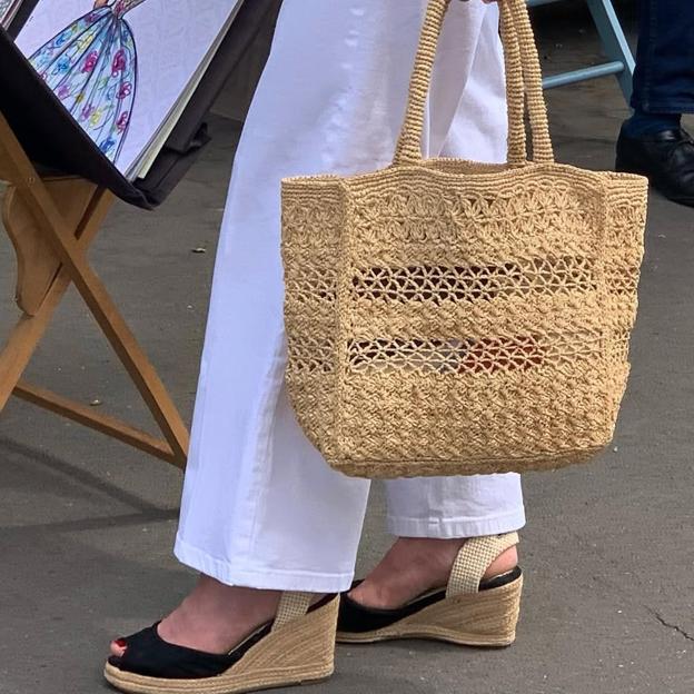 Estas alpargatas con cuña son mi mejor compra de primavera: cómodas, ponibles y el fondo de armario ideal