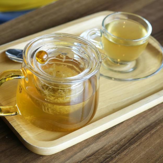 Ni café, ni té: esta es la mejor bebida con antioxidantes para empezar el día con energía