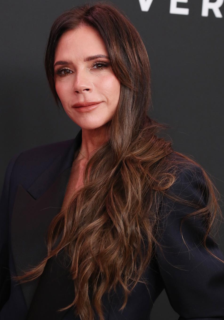 Las barras de labios comodín son la nueva obsesión de las mujeres de 50