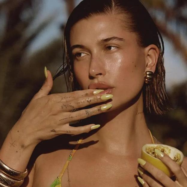 Uñas mantequilla, la manicura favorita de la primavera 2025: cinco esmaltes para hacértela en casa