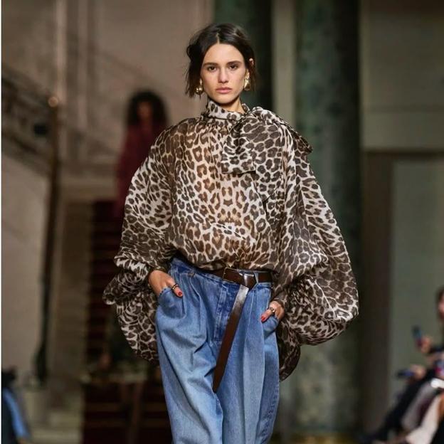 Blusas animal print que te harán derrochar estilo con tus looks