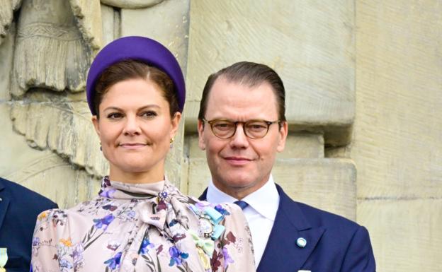 Sabemos quién salvó el matrimonio de la princesa Victoria de Suecia: rumores dañinos, crisis y el apoyo que jamás imaginó