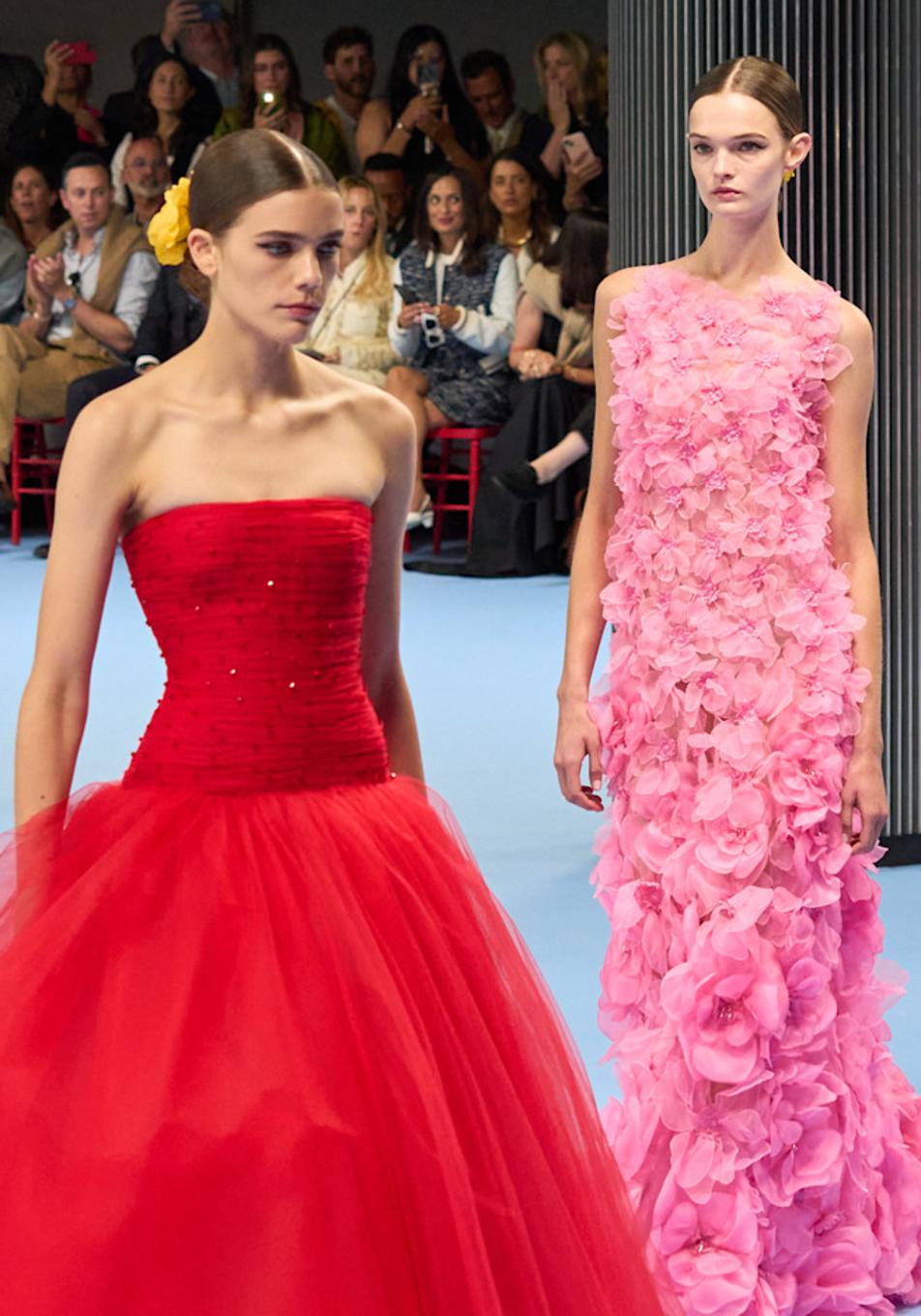 Así será el desfile de Carolina Herrera en Madrid, la primera vez que podríamos ver a la reina Letizia en el frot row de su firma favorita