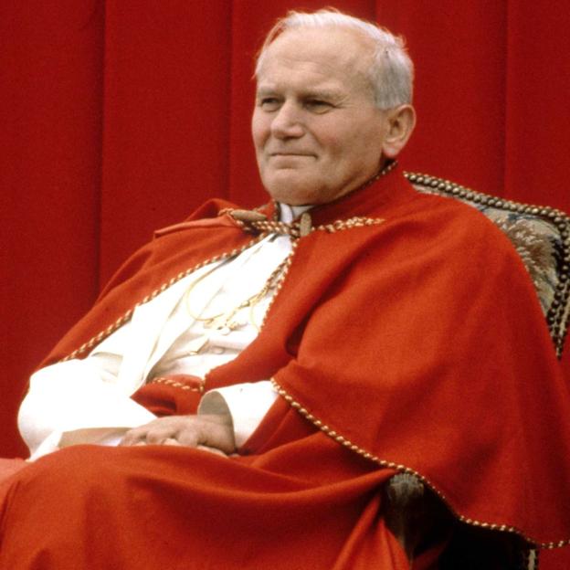 El papa Juan Pablo II también murió en abril: así fue su funeral con representantes de 80 países y ocho casas reales hace 20 años