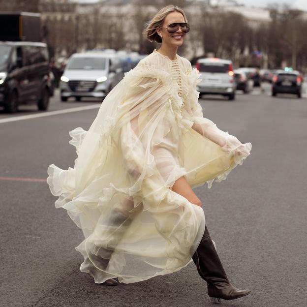 10 vestidos en color amarillo mantequilla para unirte al tono más tendencia de la primavera