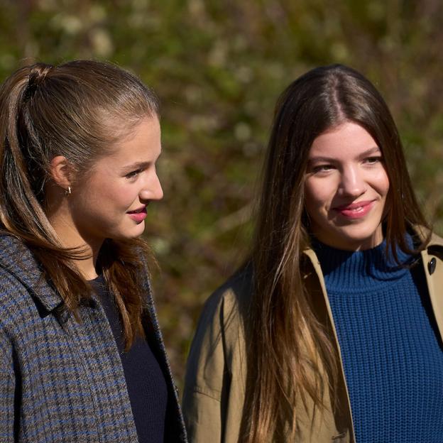 Cómo es la relación de la infanta Sofía con la princesa Leonor: un paso por detrás de su hermana, cómplices y fans de la reina Letizia