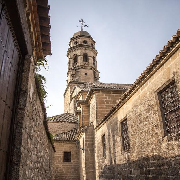 La ciudad andaluza Patrimonio de la Humanidad que tienes que visitar en primavera: joyas renacentistas y un museo curioso