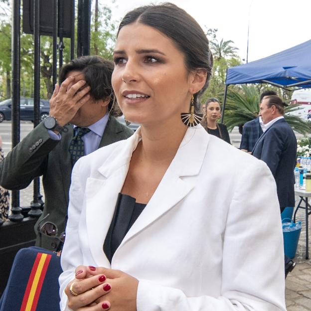 Tana Rivera y Bárbara Mirjan derrochan estilo antes de la Feria de Abril de Sevilla