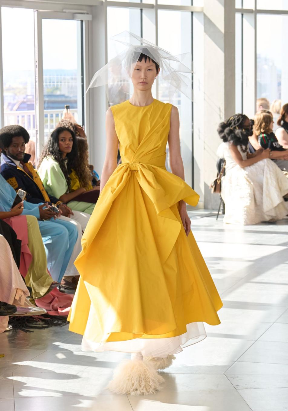 De los laboratorios a la pasarela: el calzado más cómodo jamás visto es todo un lujo