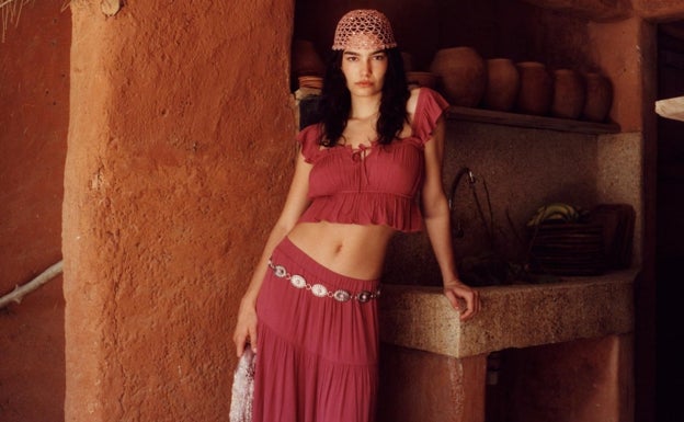 Las novedades de Stradivarius de la semana están llenas de bikinis y prendas boho