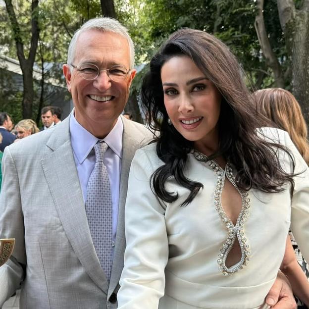 Quién es Ricardo Salinas, el millonario mexicano que ha dado una gran fiesta llena de vips en su yate durante la Feria de Abril