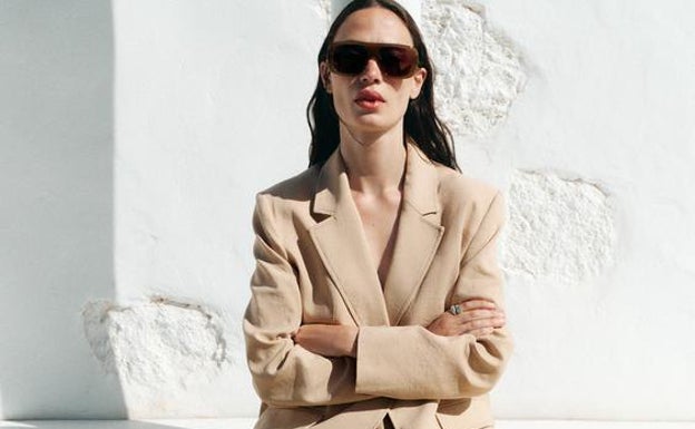 Las novedades de Zara de la semana: de los vestidos de lunares que se pondría Marta Ortega a las blusas que vas a llevar este verano