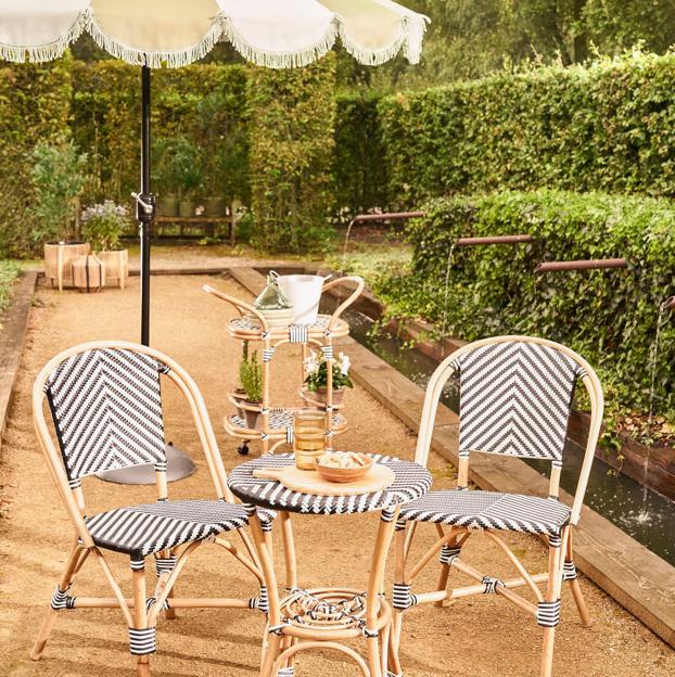 Los muebles de terraza y jardín más bonitos para el buen tiempo están en H&M Home