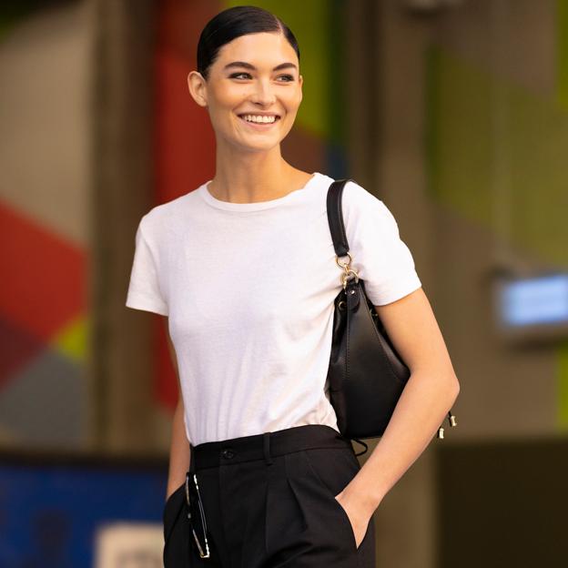 La camiseta blanca básica perfecta: las mejores firmas donde encontrarla