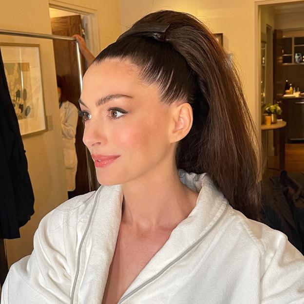Bioestimuladores, el retoque estético que se ha hecho Anne Hathaway y por el que todo el mundo pregunta