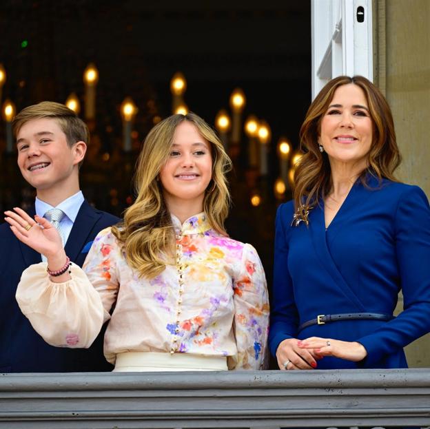 La hija pequeña de Mary de Dinamarca, la princesa Josephine, la mejor vestida en el cumpleaños de su padre: tiene la blusa romántica perfecta para primavera