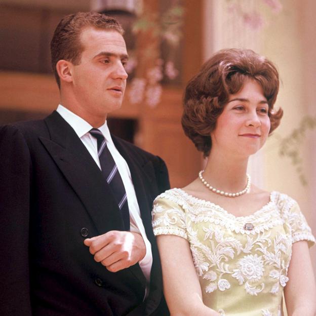 La lealtad al límite del marqués de Mondéjar, primer jefe de la Casa del Rey y un segundo padre para Juan Carlos